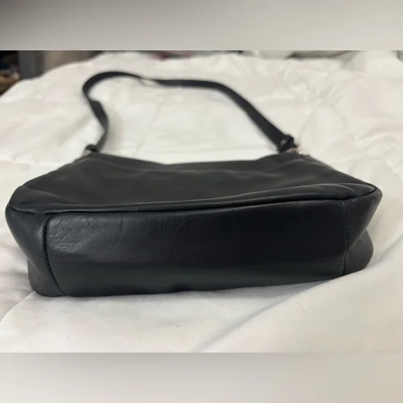 Coach Black Crossbody Bag with Silver Detail - Picture 4 of 11